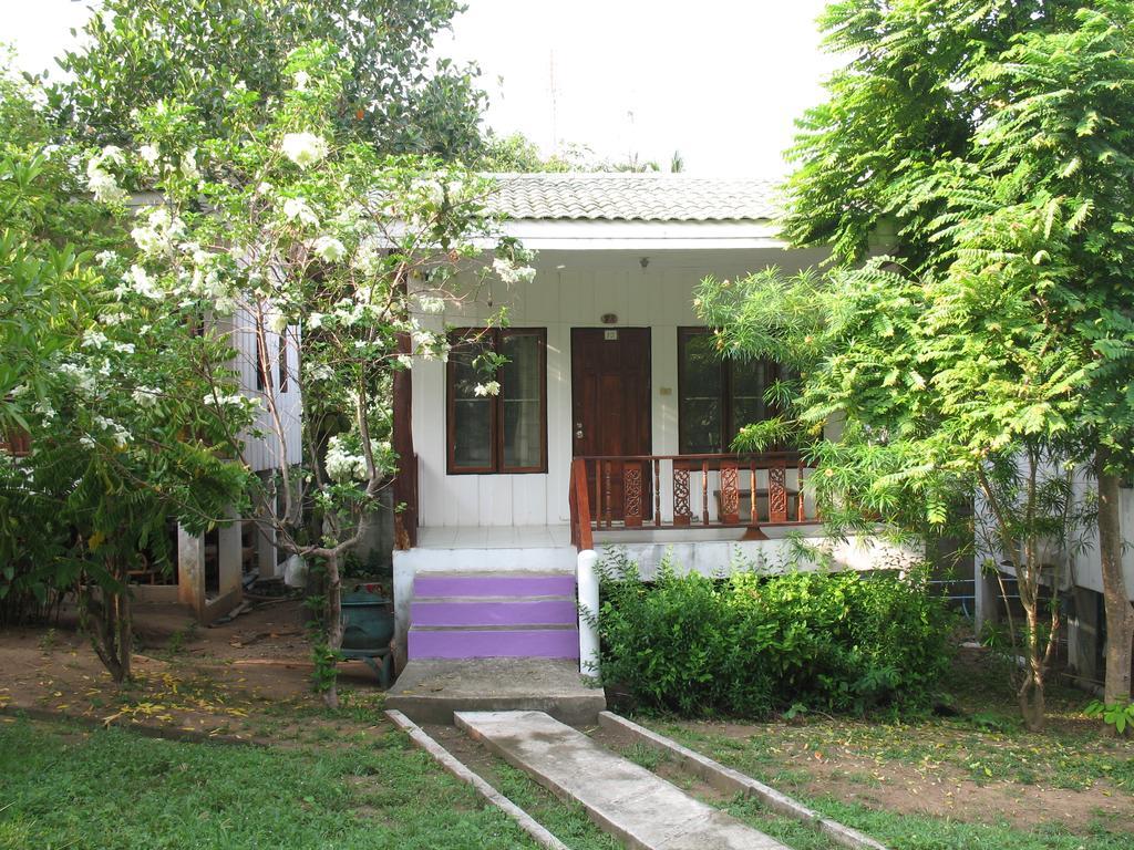 Thai Dee Garden Resort Haad Rin Exterior photo