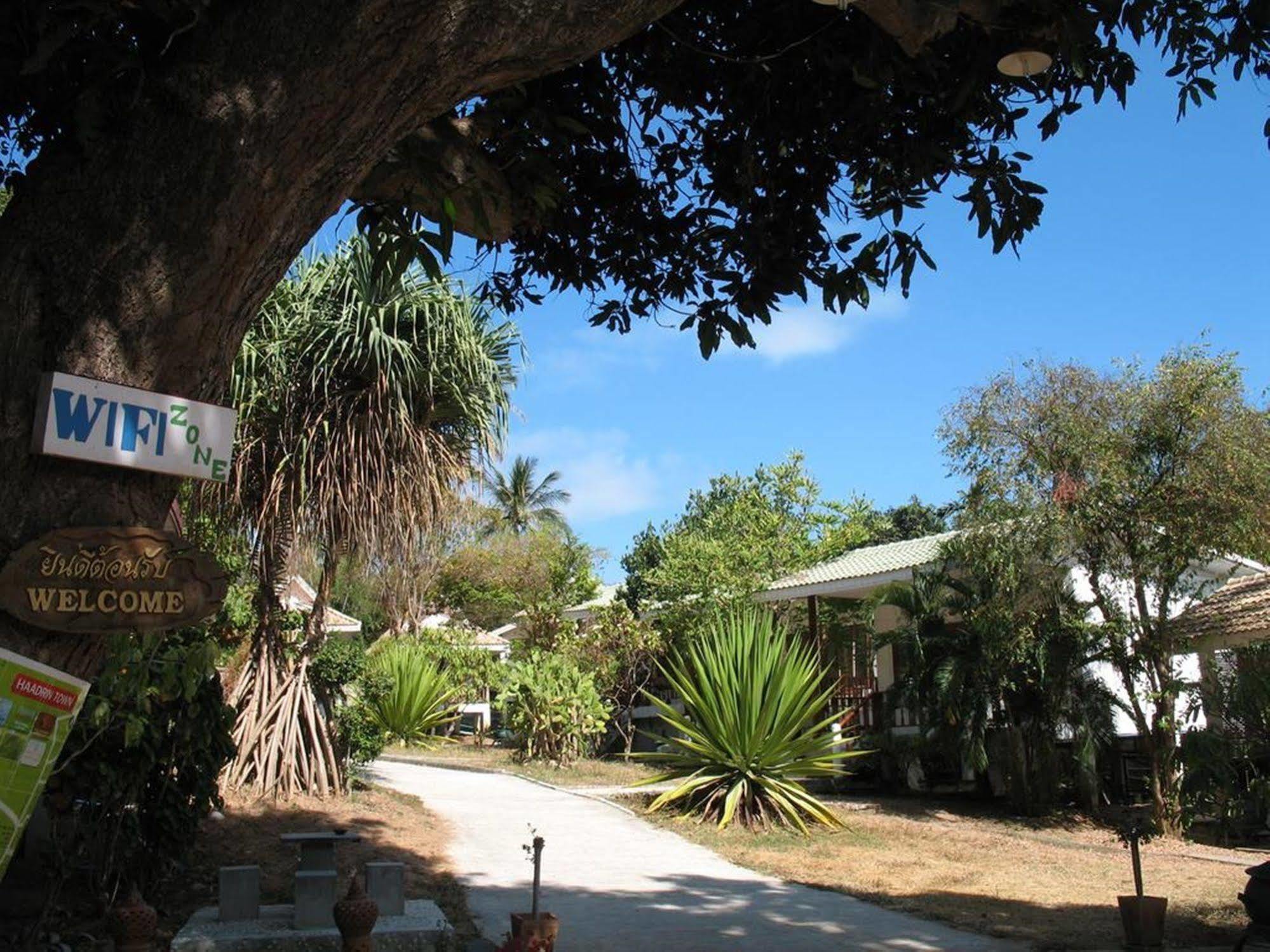 Thai Dee Garden Resort Haad Rin Exterior photo