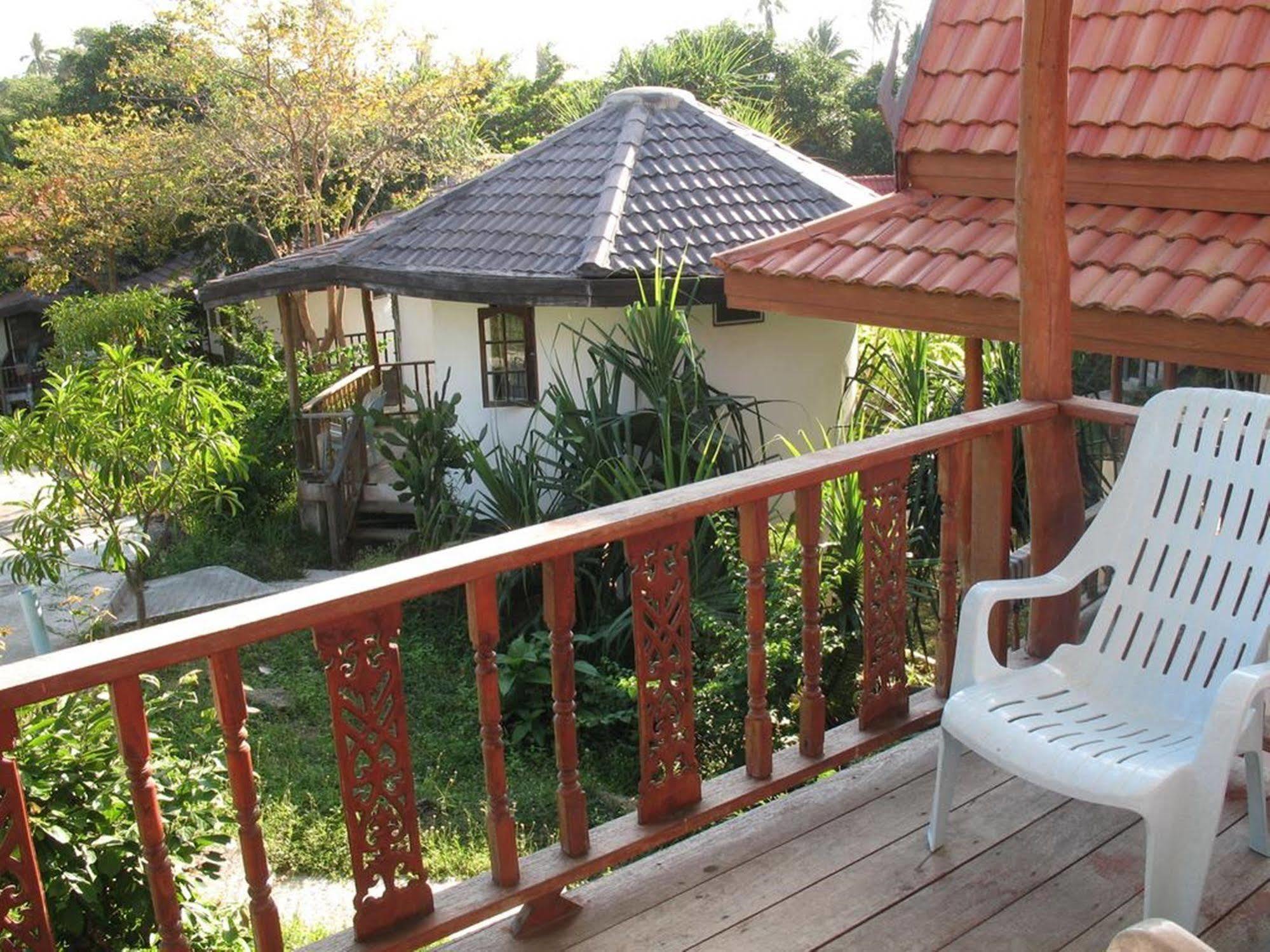 Thai Dee Garden Resort Haad Rin Exterior photo